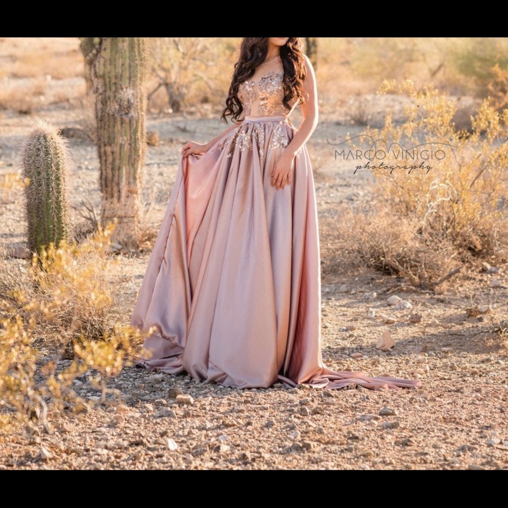 Pageant dress - Picture 2 of 3